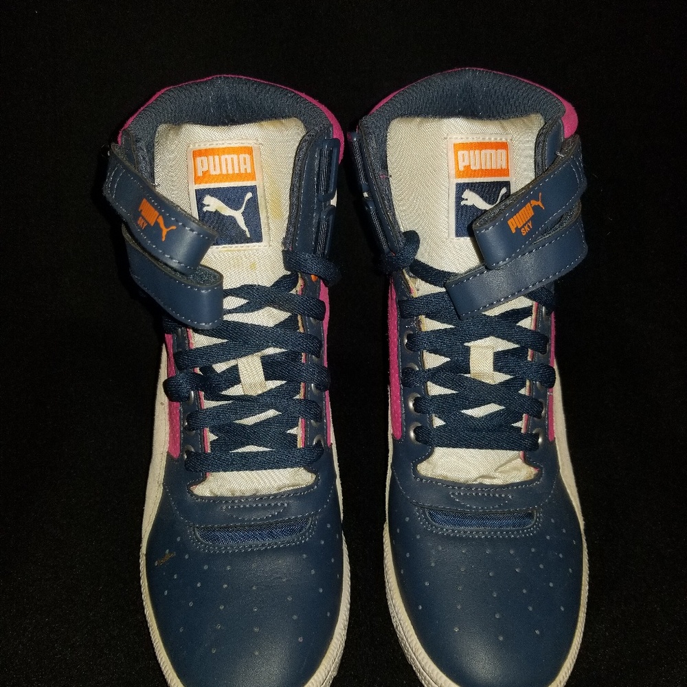 Shoes - Picture 5 of 8